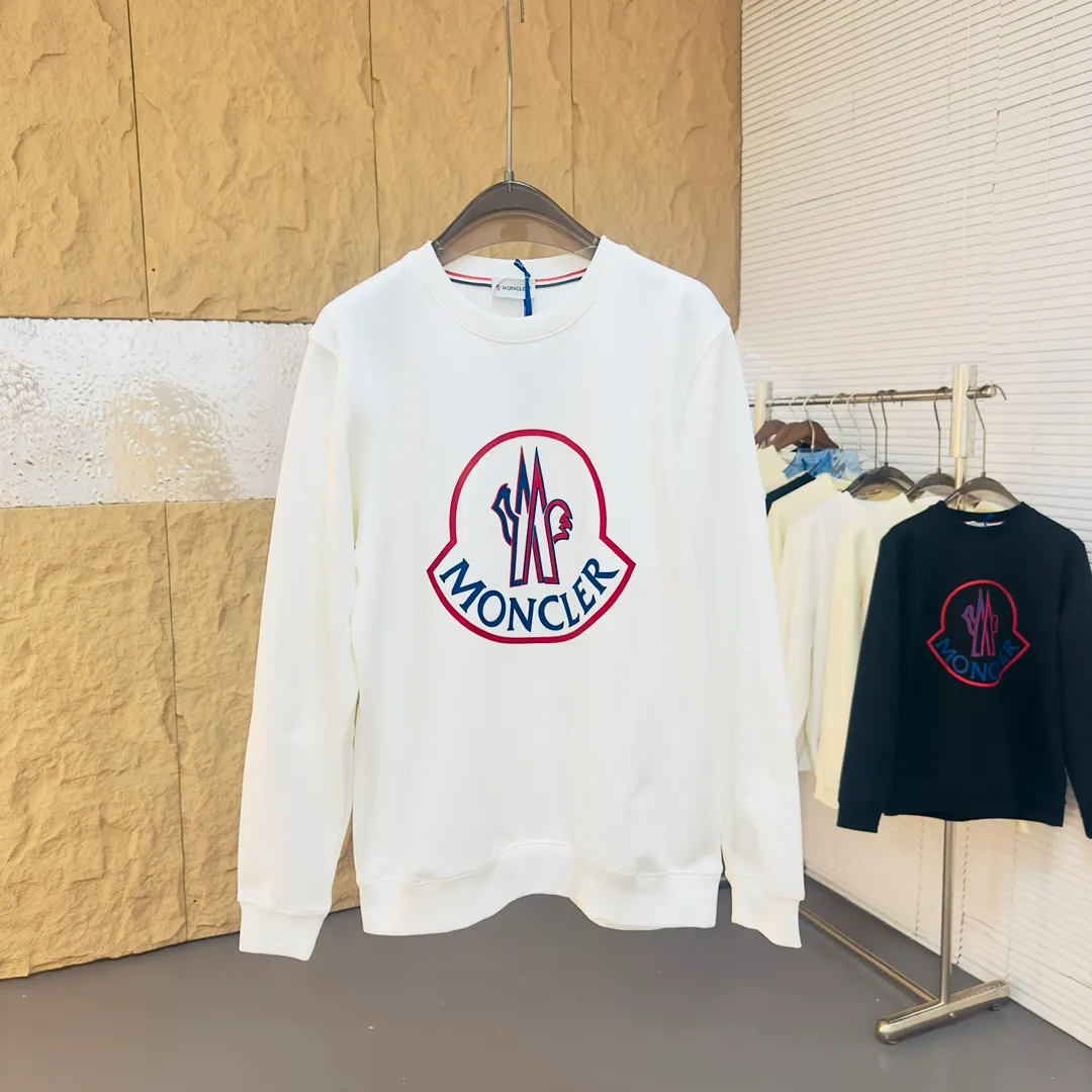 ： 🤳𝐌𝐎𝐍𝐂𝐋𝐄𝐑 ：☑️ 440 👕 ：☑️ 1*1 。🔜 。 ：☑️ 3D ，🇧🇫 1：1 。 ， ， ！🇲🇩 ！ Size：☑️S 〰️M 〰️L 〰️XL 〰️XXL